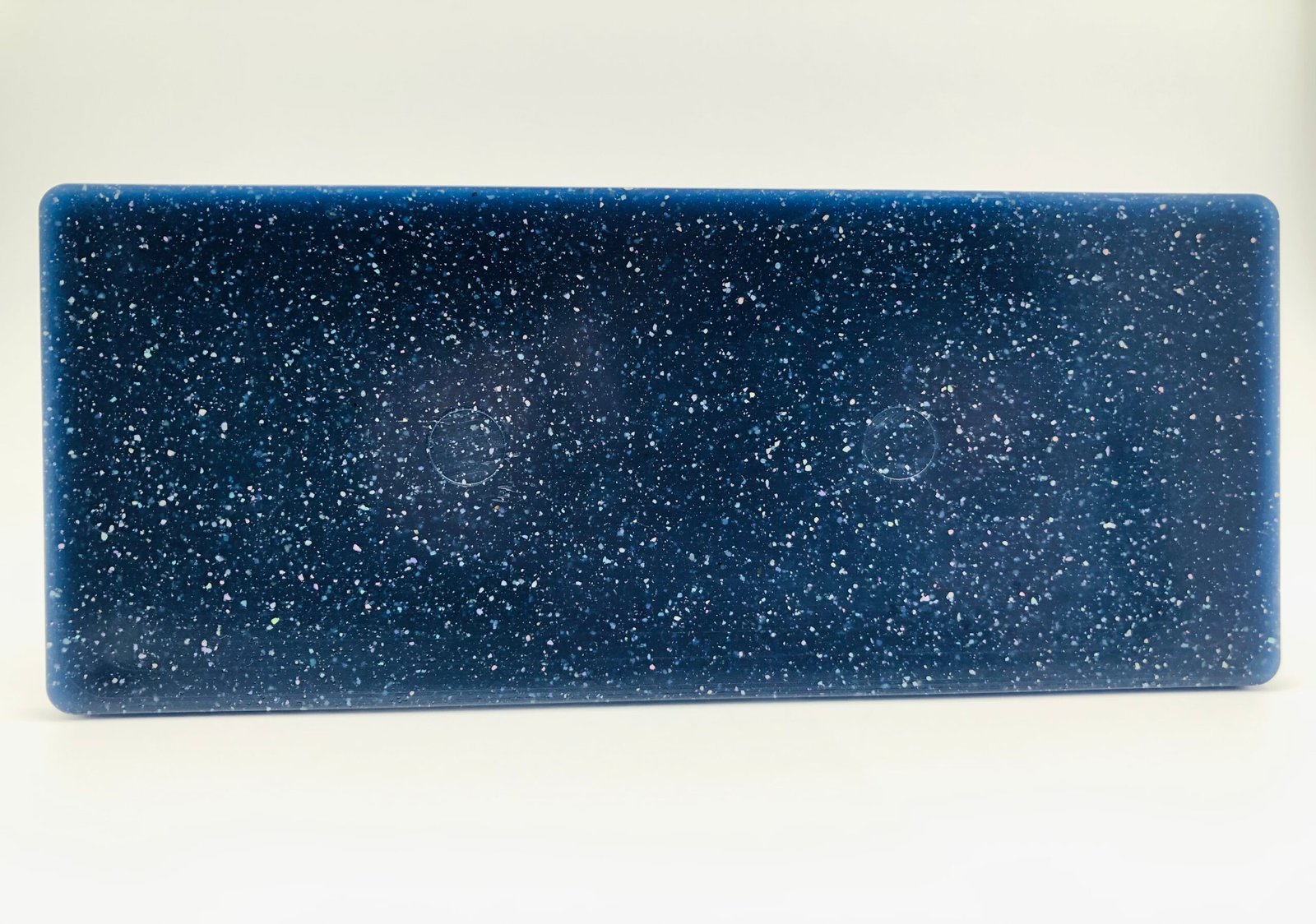 plaque de bio acétate chargé en coquillage (nacre d'ormeau) - bleu nuit – Image 2